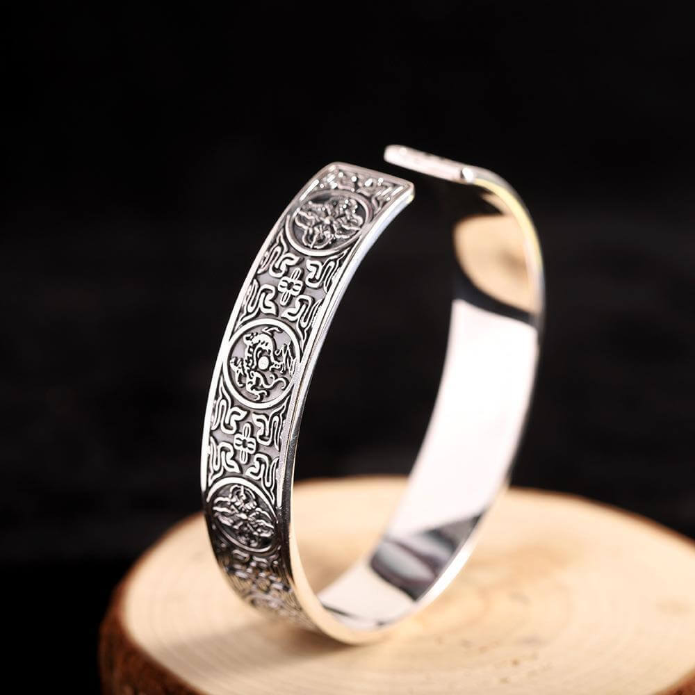 Hochwertiges 999er Vollsilber-Armband