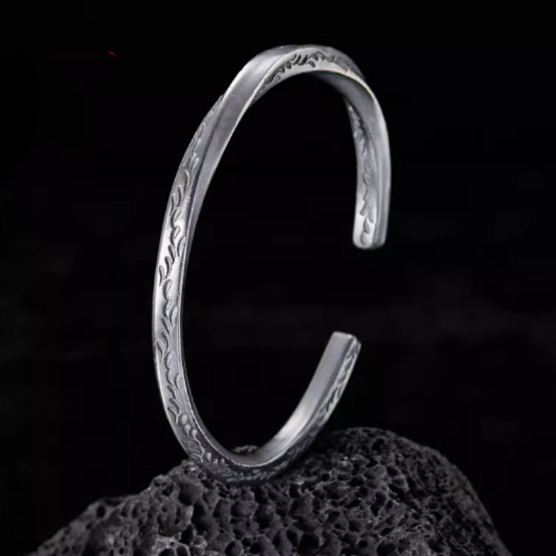 Silber-Armband aus S999 Sterlingsilber – Viking Battle Design