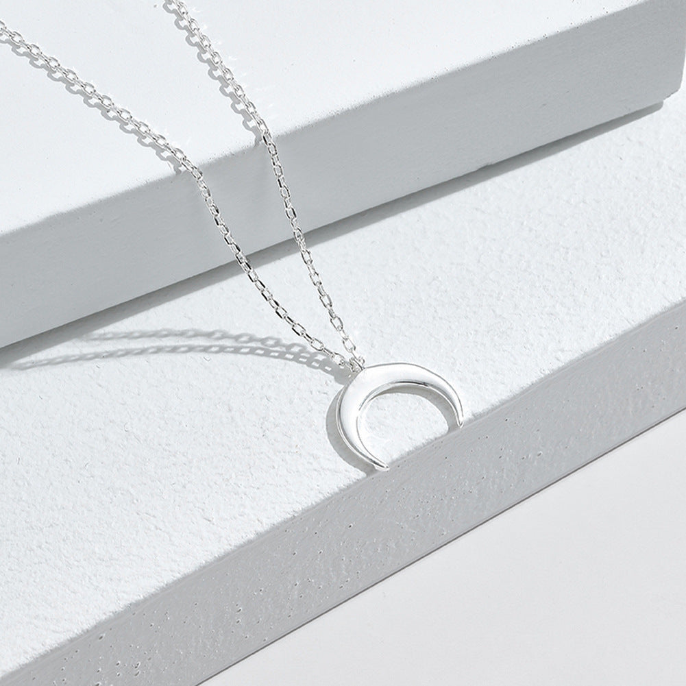 Halskette mit Halbmond in S925 Sterlingsilber