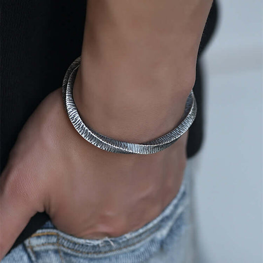 999er Feinsilber Mobius-Ringarmband