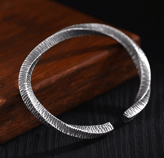 999er Feinsilber Mobius-Ringarmband